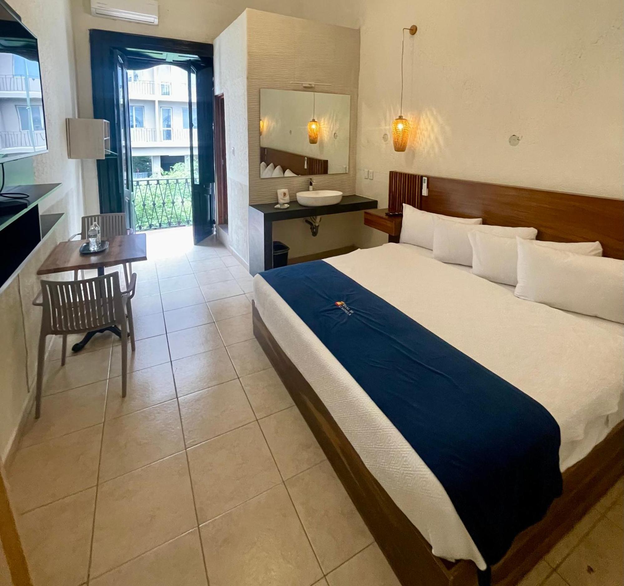 Hotel Real De Castilla Nuovo Гвадалахара Экстерьер фото